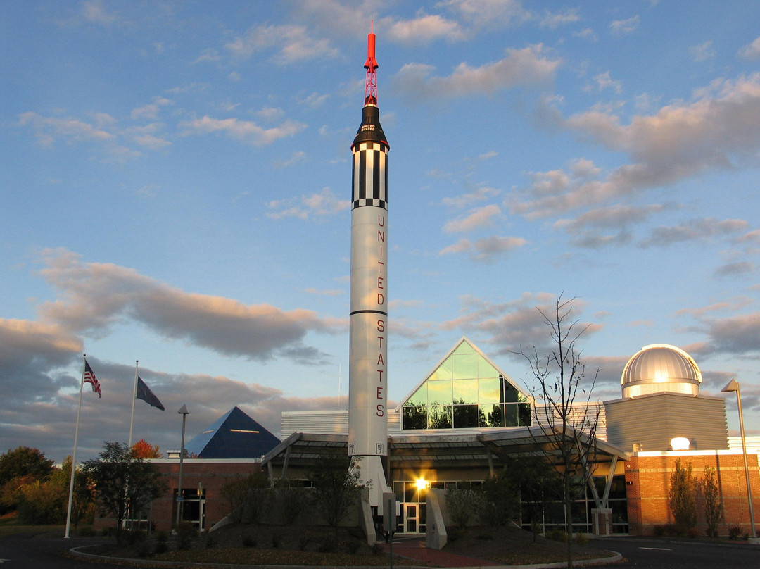 McAuliffe-Shepard Discovery Center景点图片