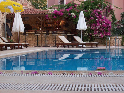 Bezirgan酒店住宿-Sevgi Hotel Kalkan