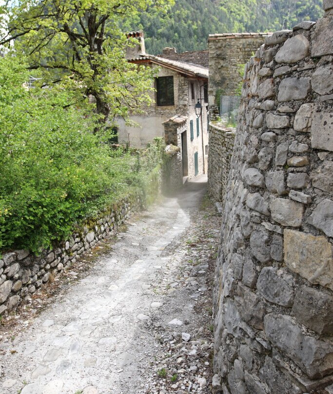 Les "viols" Du Village Médiéval景点图片