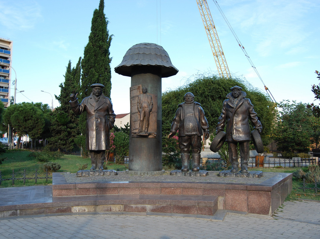 Monument to Characters of Movie Mimino