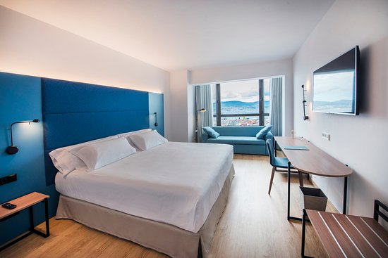 Occidental Vigo-官方