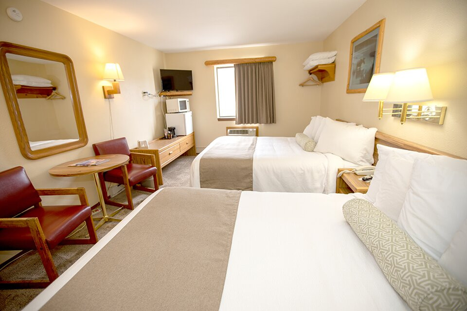 雷德洛治酒店住宿-Beartooth Hideaway Inn & Cabins