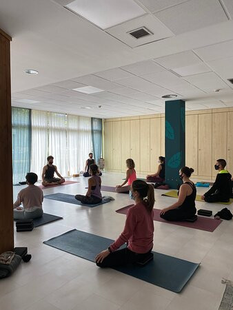 Tidore Yoga Club景点图片