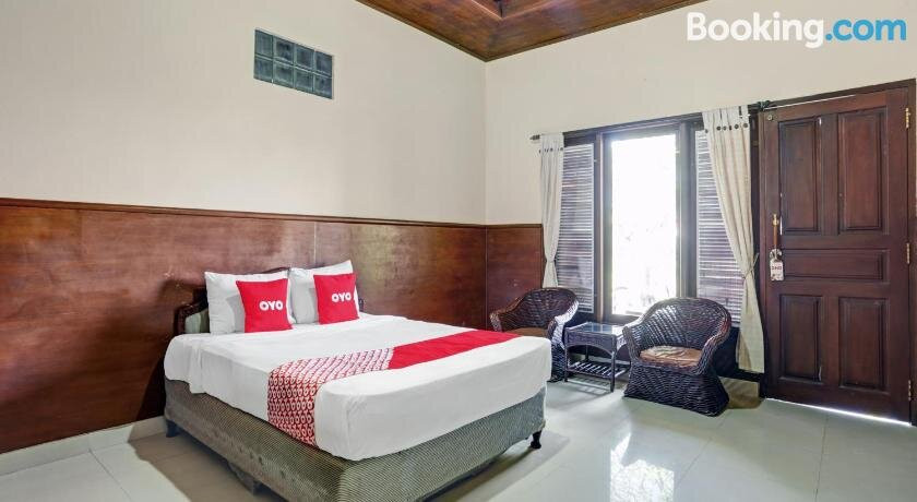 OYO 90411 Pondok 828 Taman Residence主图
