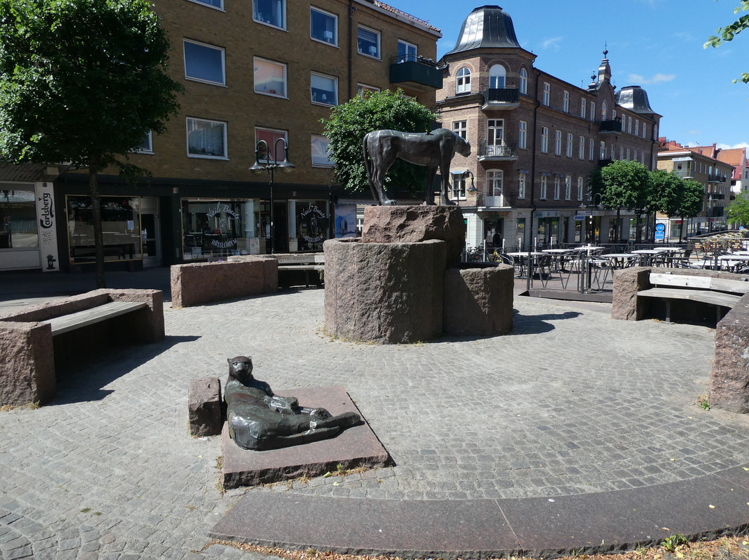 Statyn ''väktarna''