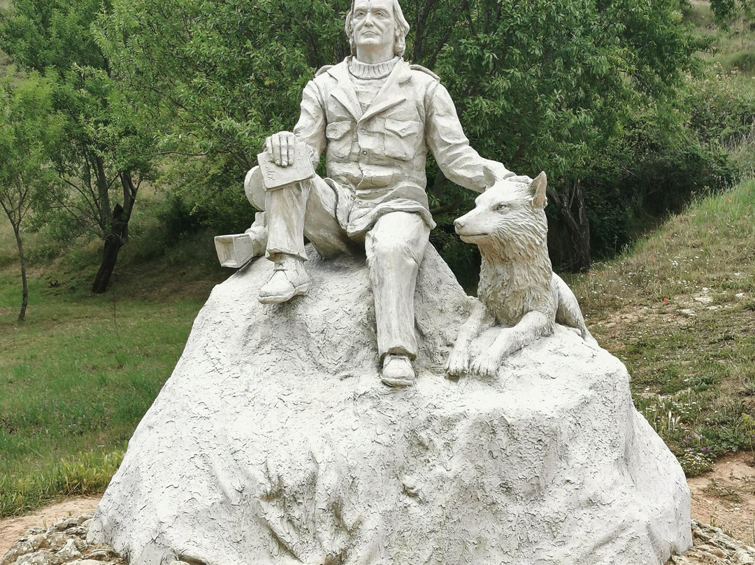 Monumento a Félix Rodríguez de la Fuente景点图片