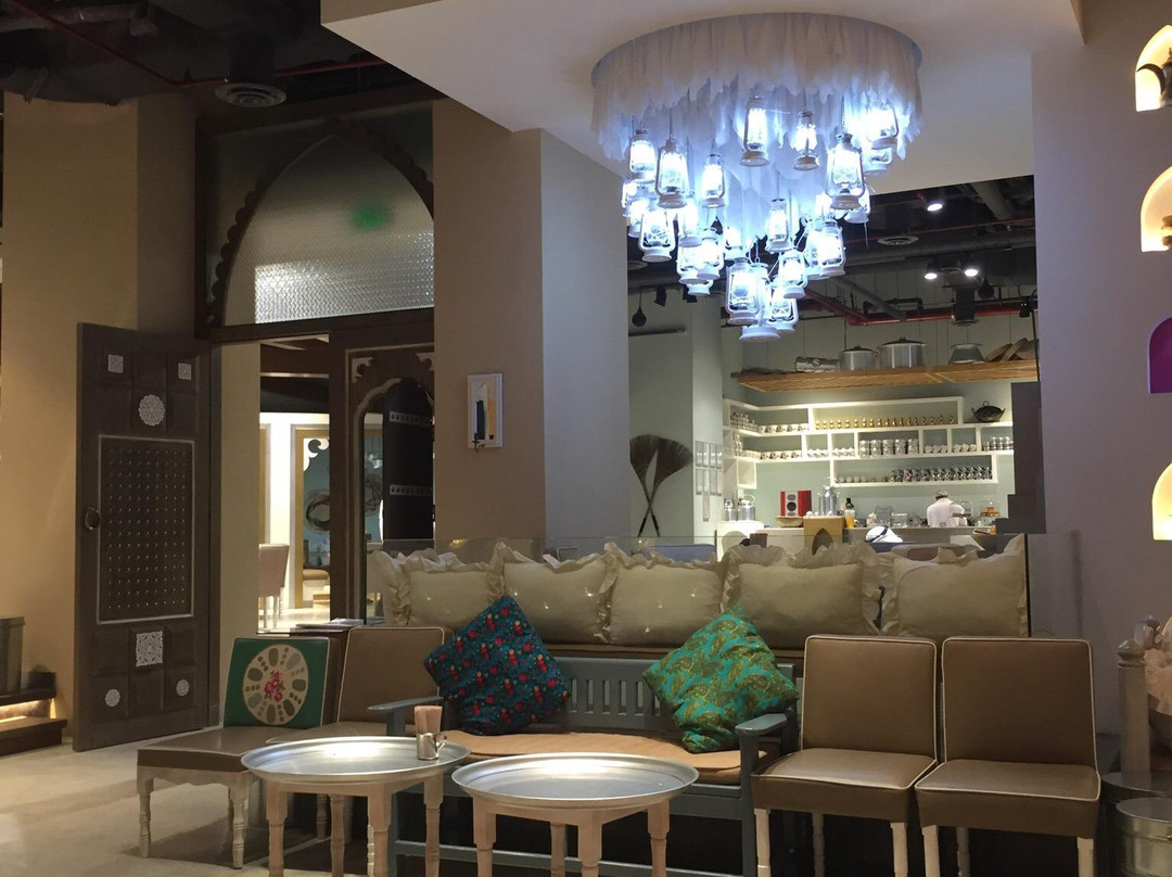 Farwaniya餐馆和美食-Kashounat Al - Bait 360 Mall Branch