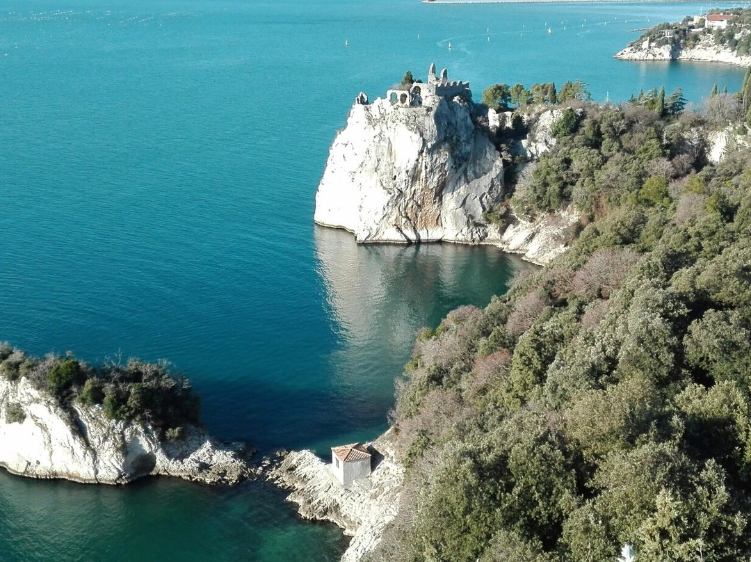 Castle of Duino景点图片