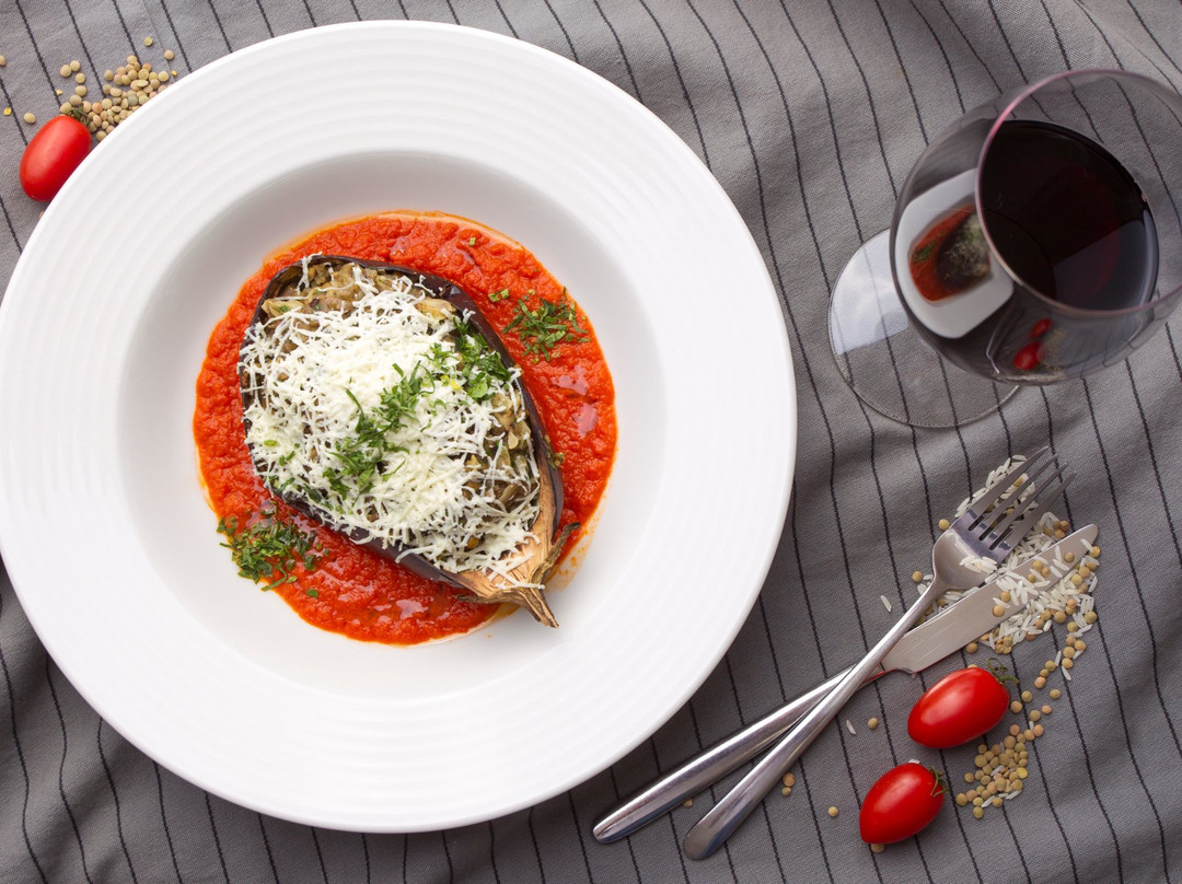 Aubergine Restaurant主图