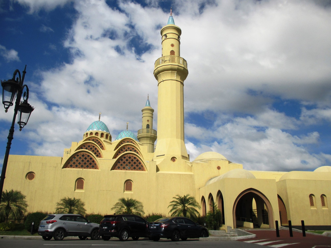 Ash Shaliheen Mosque-斯里巴加湾必去景点