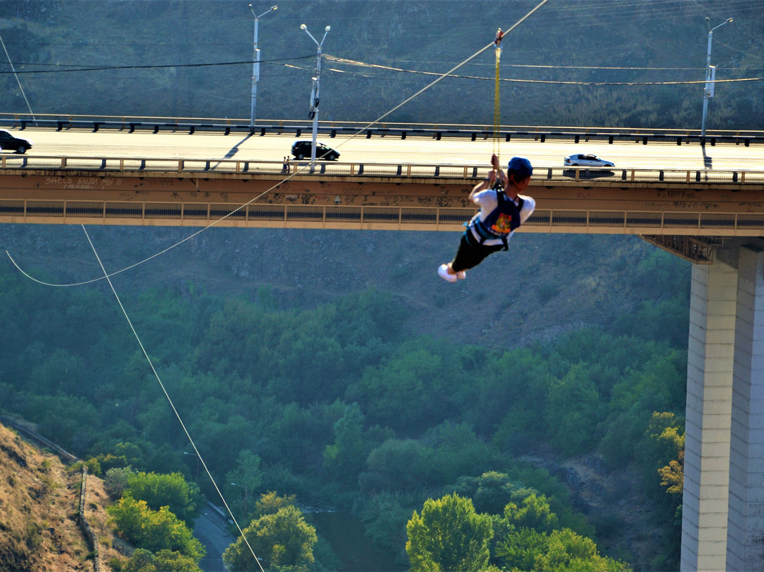 Yerevan Zipline Airlines-埃里温必去景点