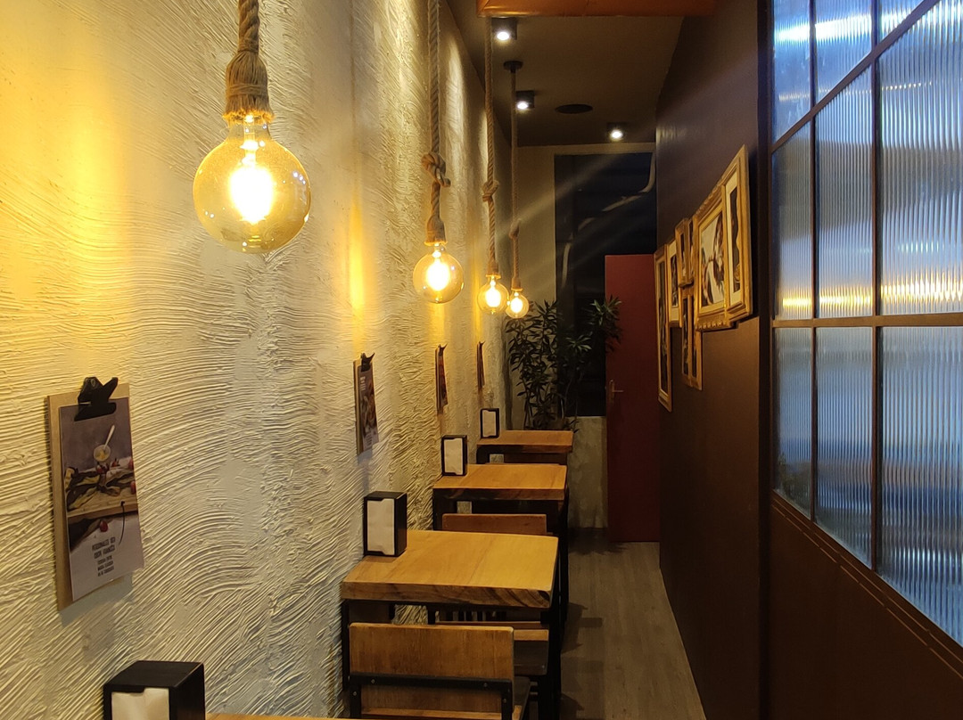 Frizza - Pizza Frita Napolitana