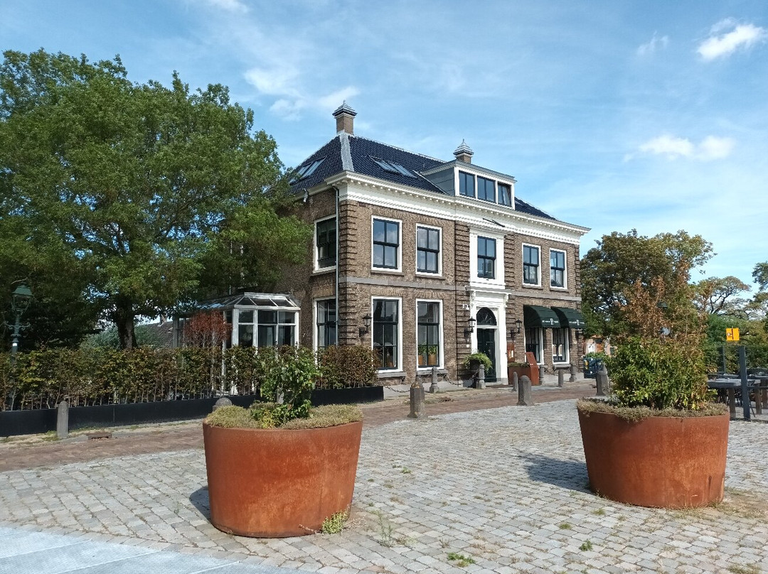 Oude Raadhuis (1843)景点图片