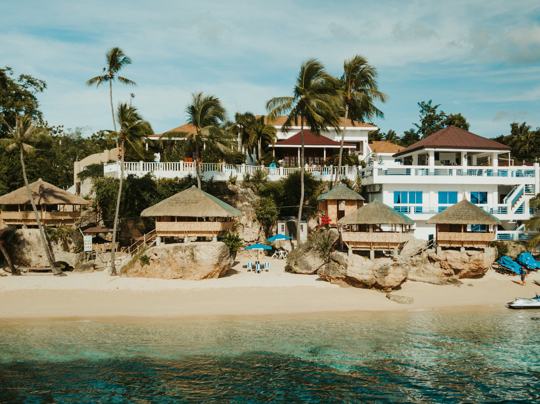 沃达卡拉纳海滩度假村主图