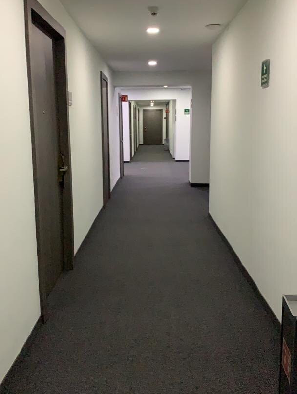 We Hotel Aeropuerto主图