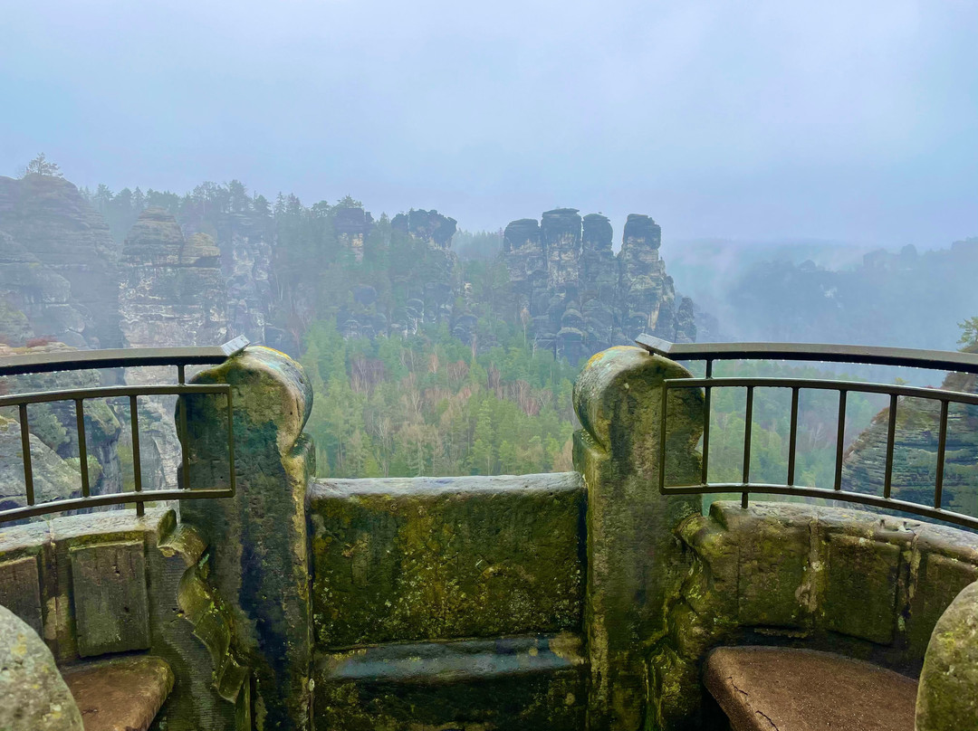 Neurathen Castle-巴斯泰必去景点