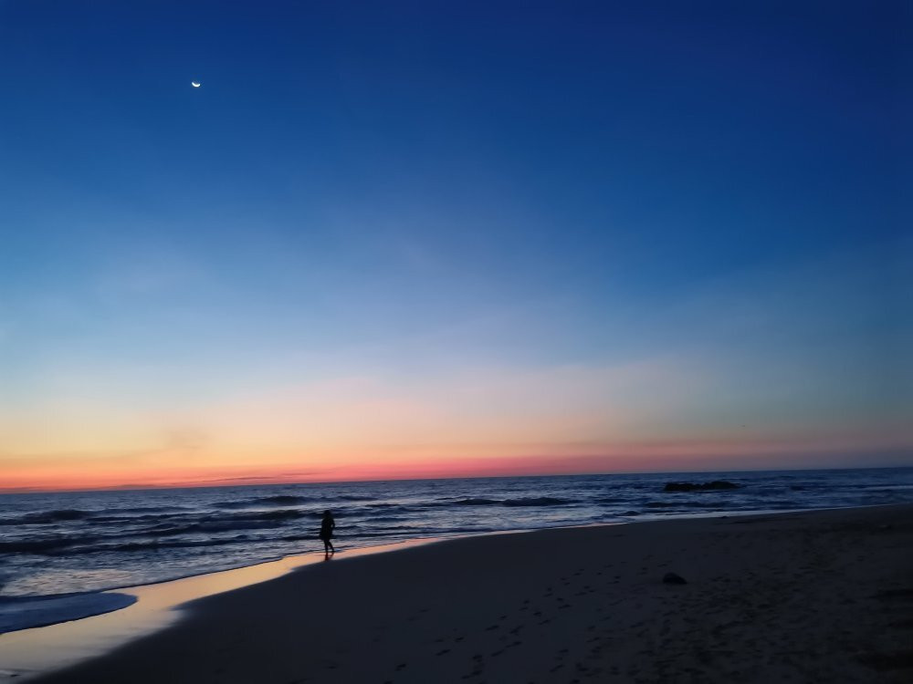 Playa Langosta景点图片