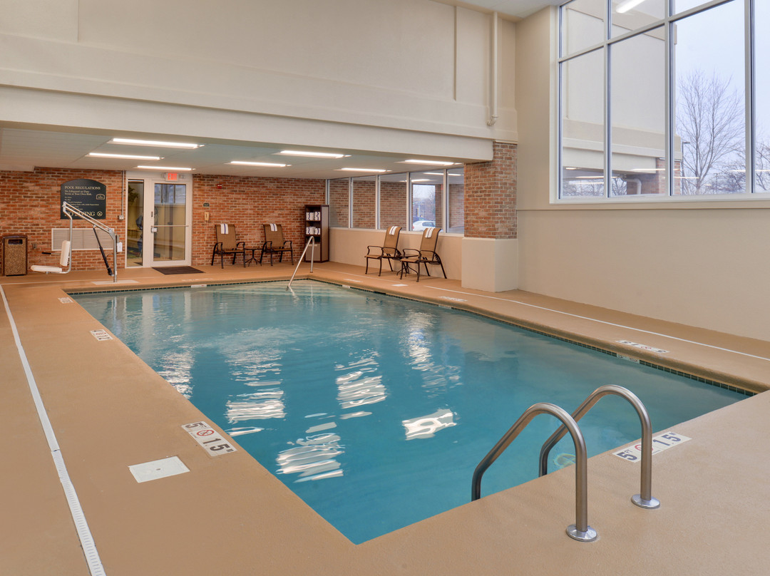 Holiday Inn & Suites Overland Park-conv Ctr By IHG主图