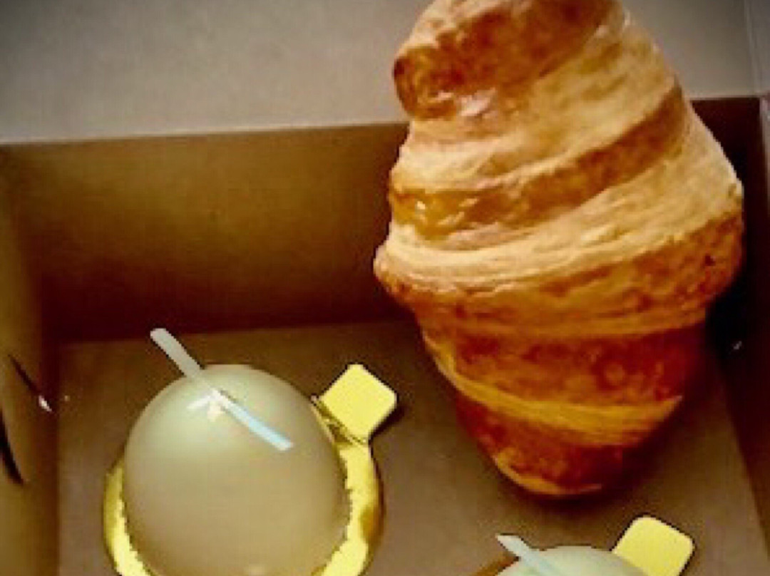 Melo Patisserie Vancouver