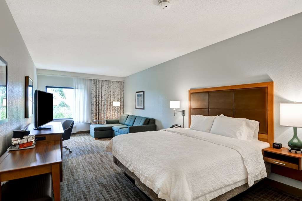 Hampton Inn Palm Beach Gardens主图