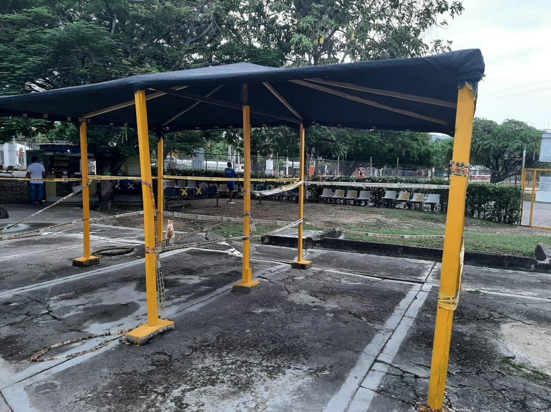 Piscina de la Terminal de Girardot