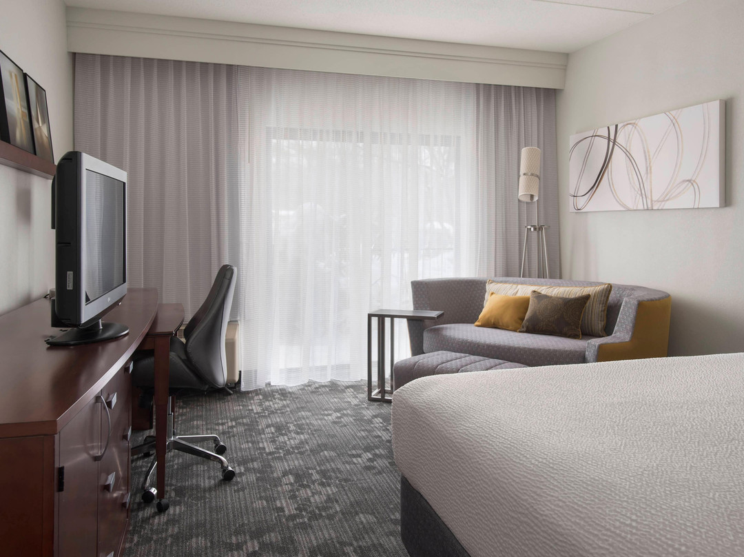 波士顿诺伍德/坎顿万怡酒店主图