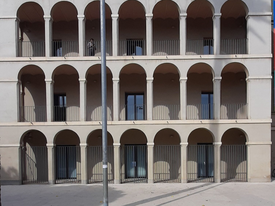 Torre Barrina景点图片