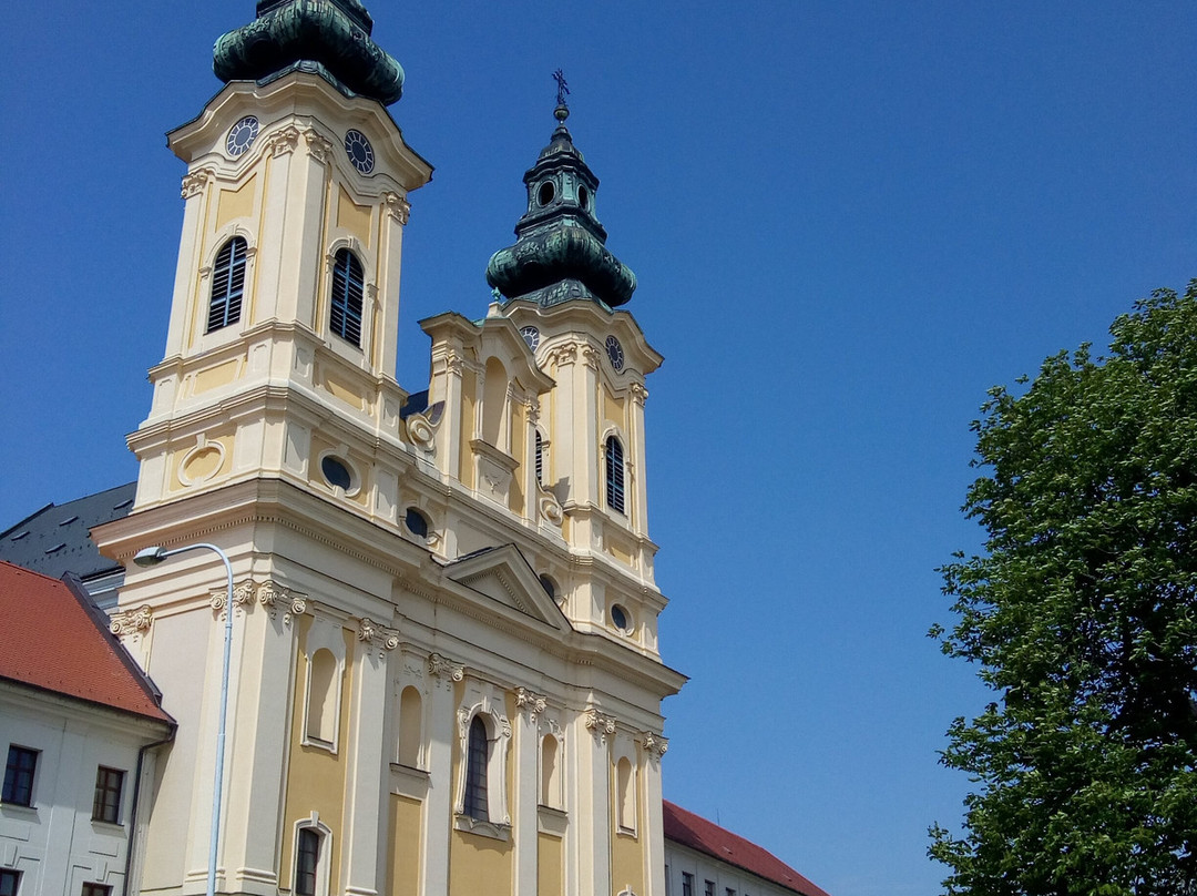 Piaristický kostol sv. Ladislava景点图片