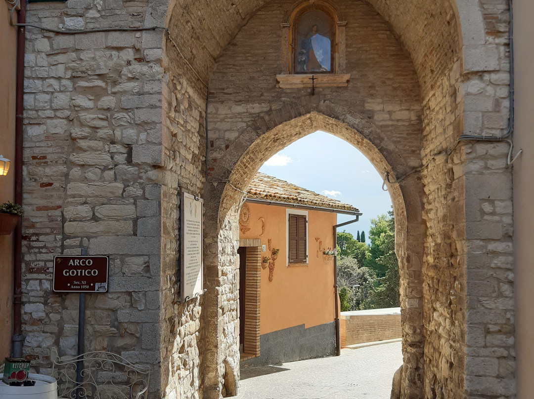 Arco Gotico-Sirolo必去景点