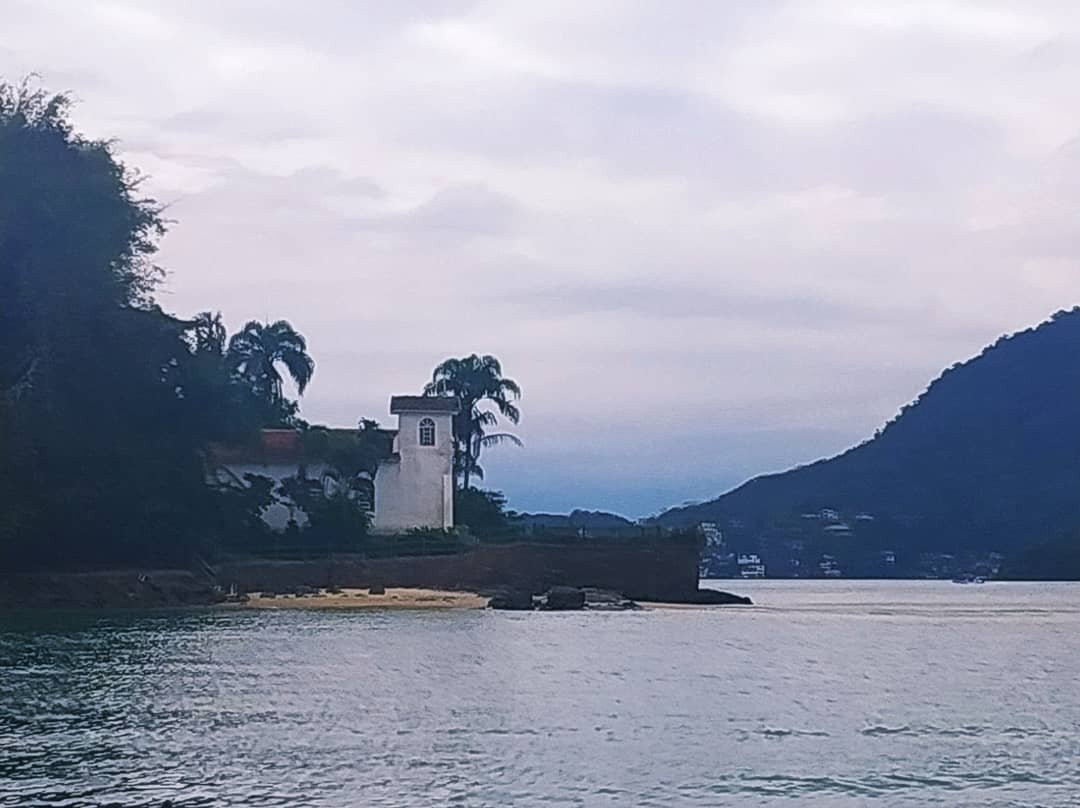 Praia Da Piedade景点图片
