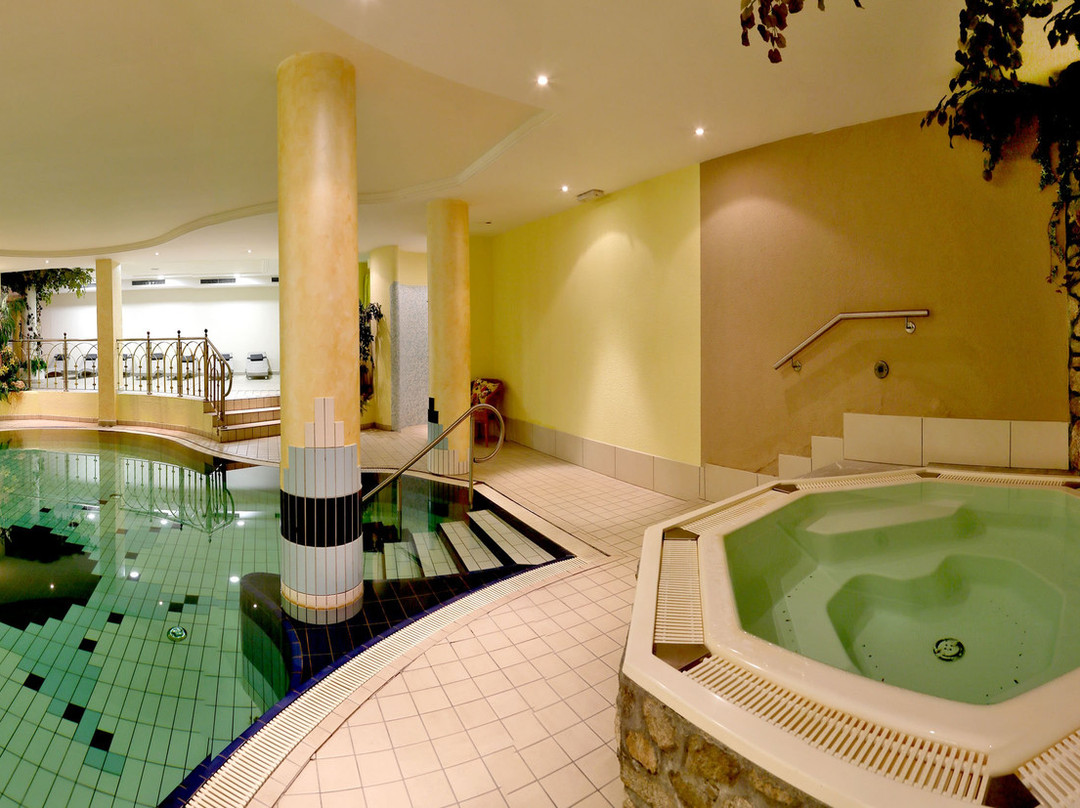 Hotel Kristall主图