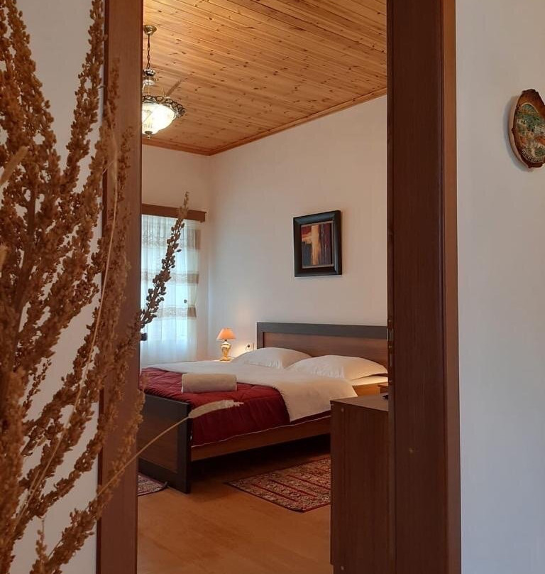 Grandpa's Home主图