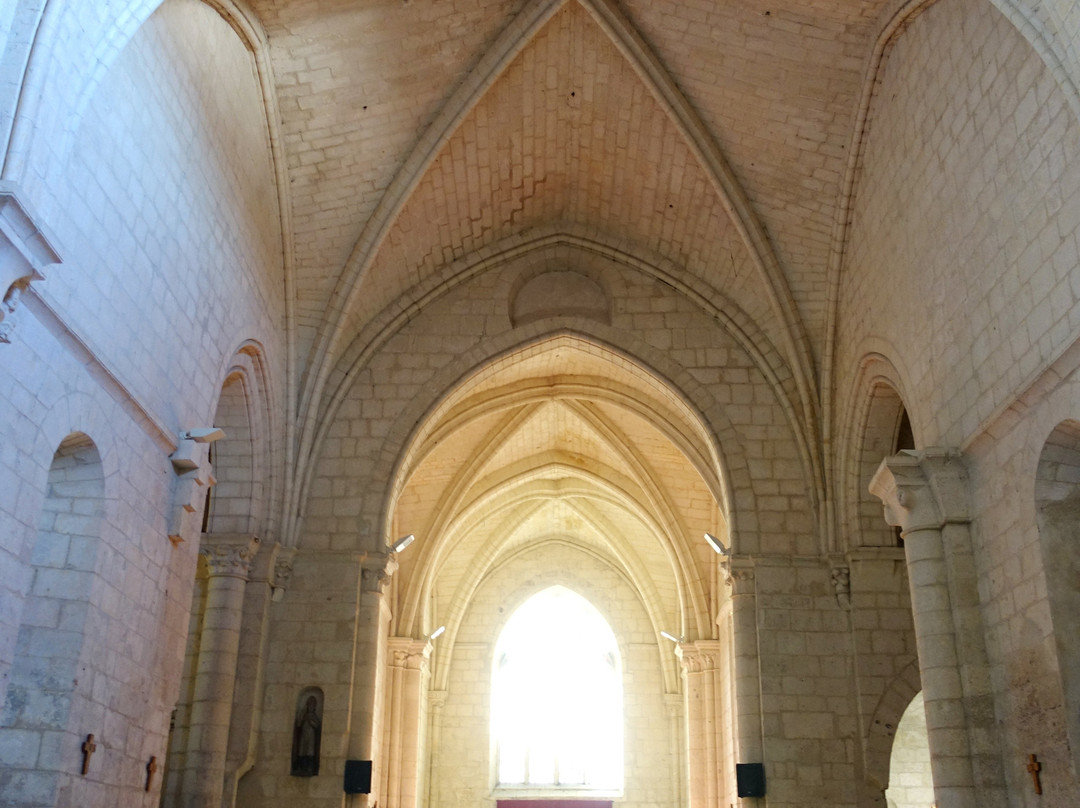 Eglise Saint-Pallais de Saintes-桑特必去景点