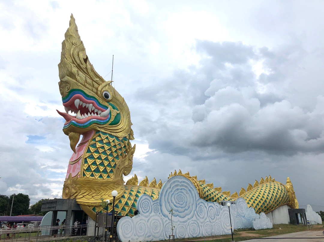 Phaya Thaen Public Park景点图片