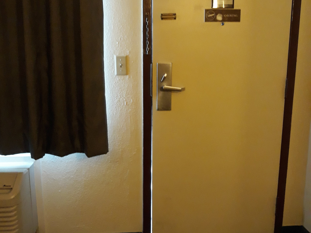 Days Inn By Wyndham Hannibal主图