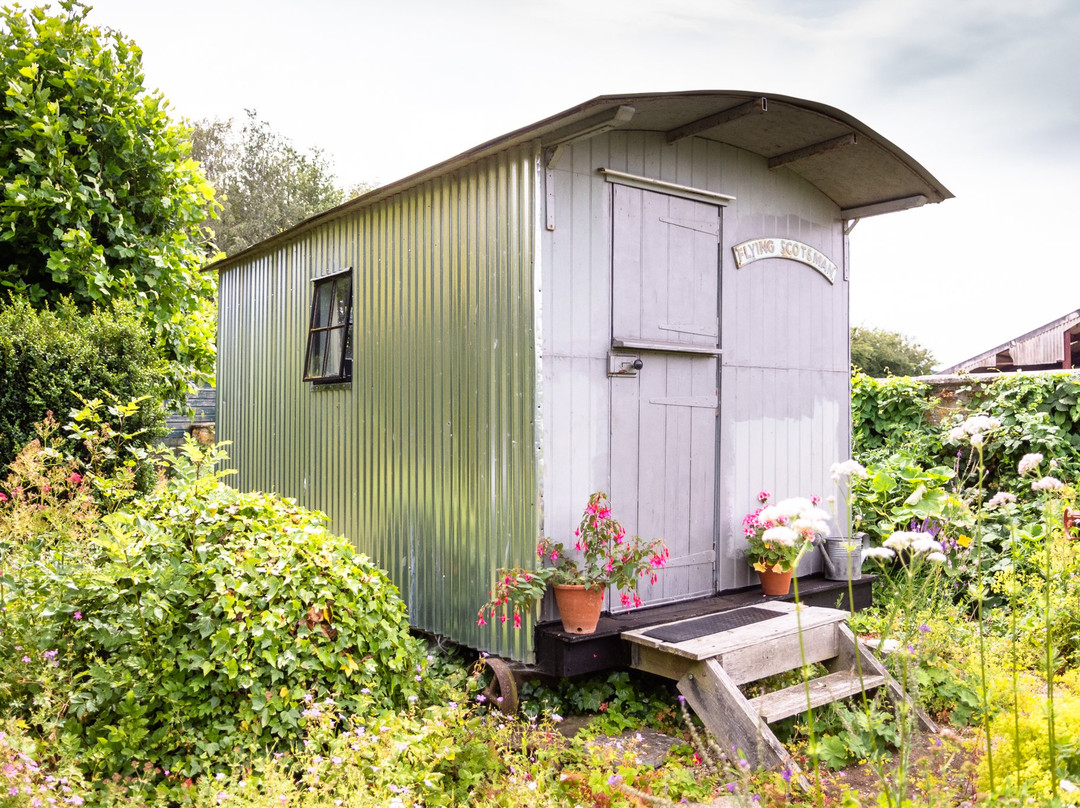 Lower Severalls Farmhouse主图