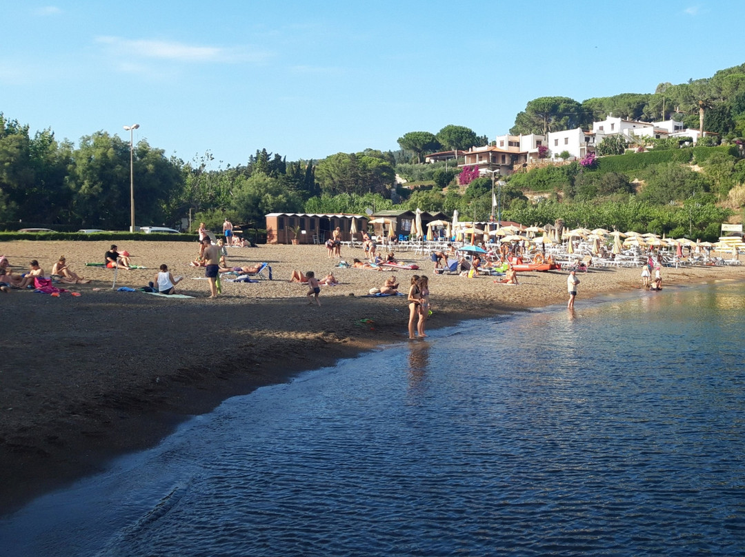 Spiaggia di Barbarossa-Porto Azzurro必去景点