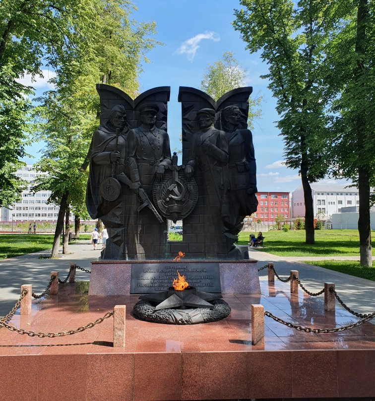 Monument to KGB Servicemen and Diversionists-图拉必去景点