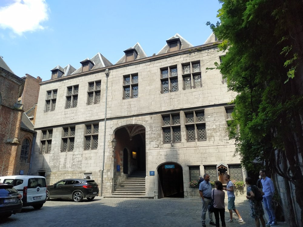 Hotel de ville景点图片