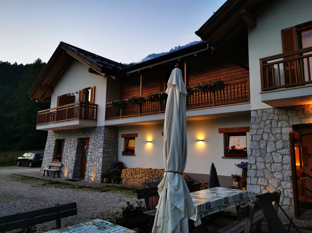 Chalet Albergo Abete Rosso主图