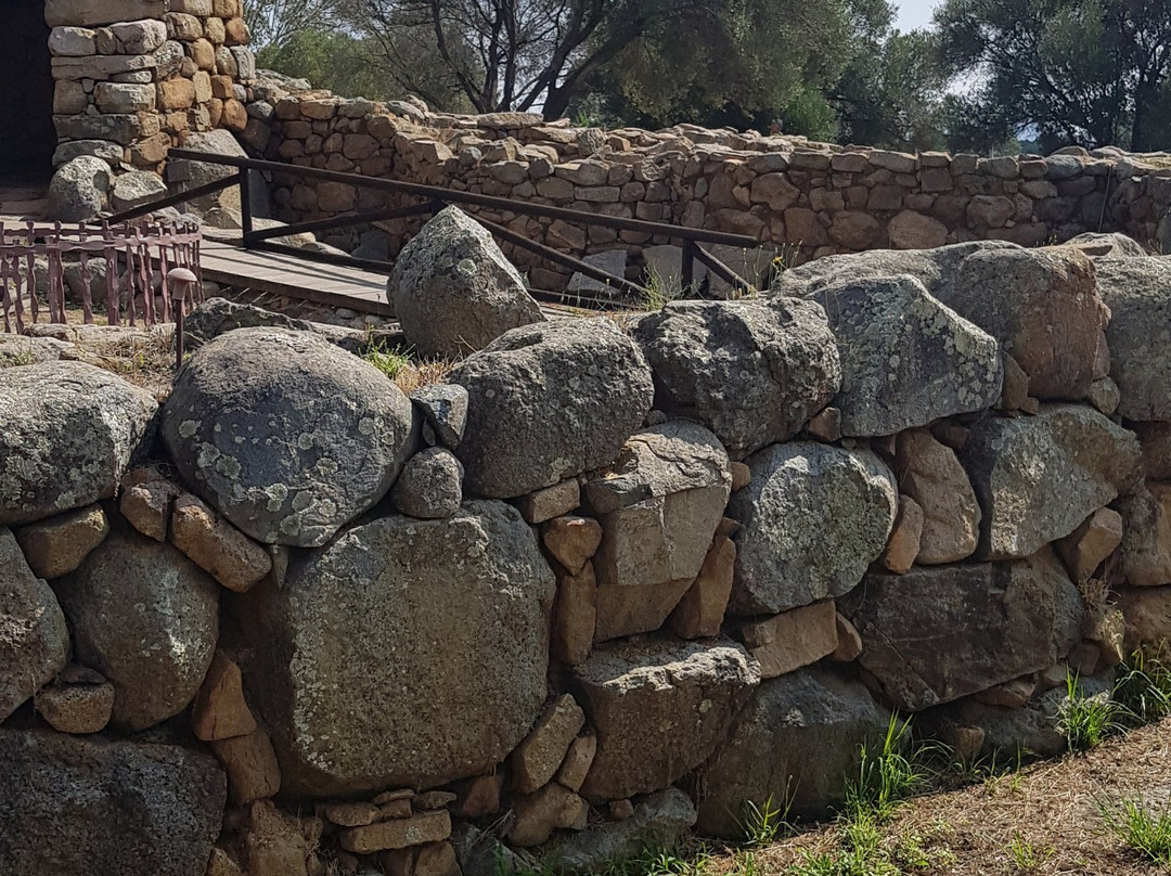 Nuraghe la Prisgiona-Arzachena必去景点