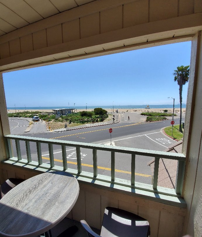 海滨华美达酒店主图