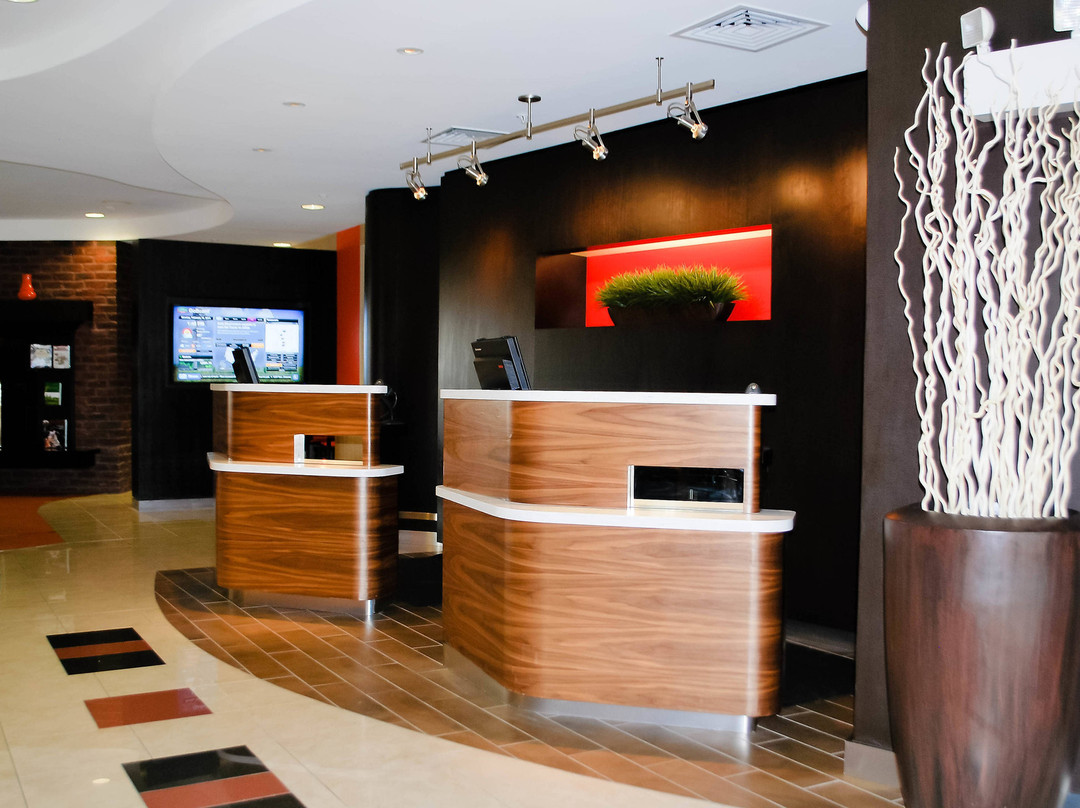 Courtyard Salina主图