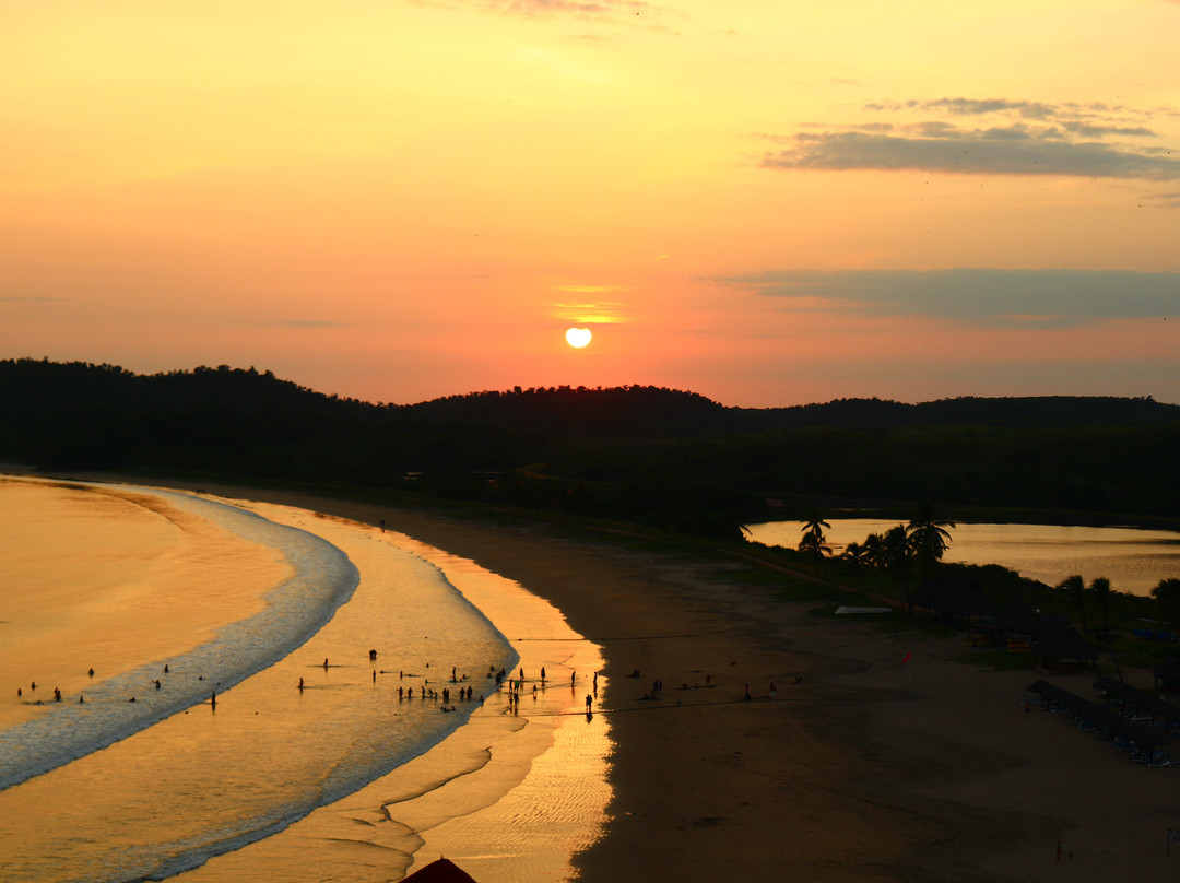 Hotel Punta Serena & Resort主图