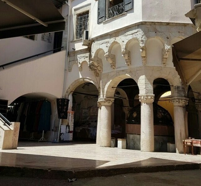 Şadırvan Mosque景点图片