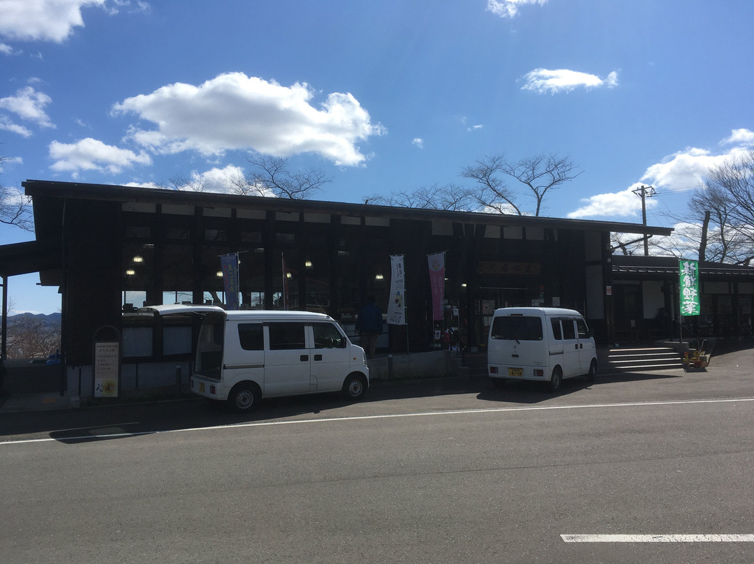 Shibata-machi Tourism Bussan Exchange Center景点图片