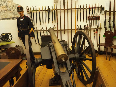 Guided City Tour of Lucerne-卢塞恩必去景点