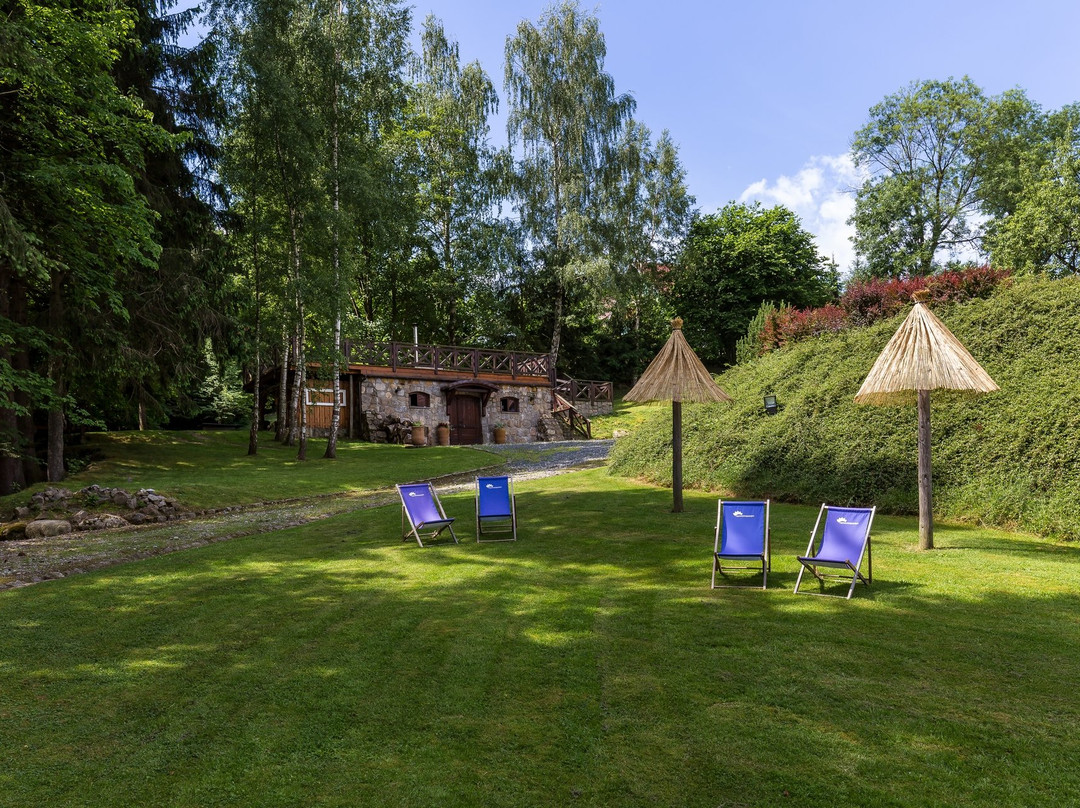 Nad Wodospadem主图