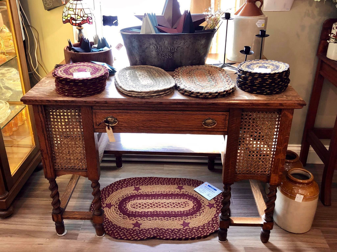 Granny's Antiques and Gifts-安蒂岗尼希必去景点