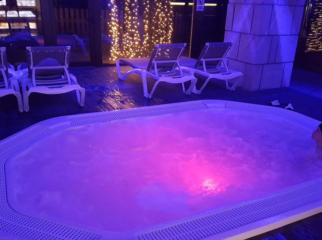 Hotel Os de Civis主图